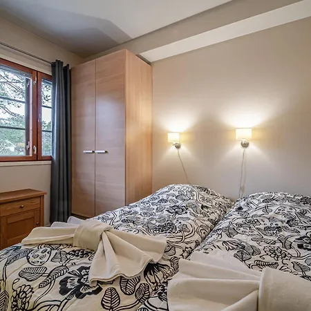 Nordic Alpine A7 Ski-in Ski-out By Aavalevi