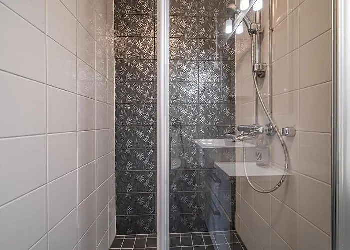 Nordic Alpine A7 Ski-in Ski-out By Aavalevi